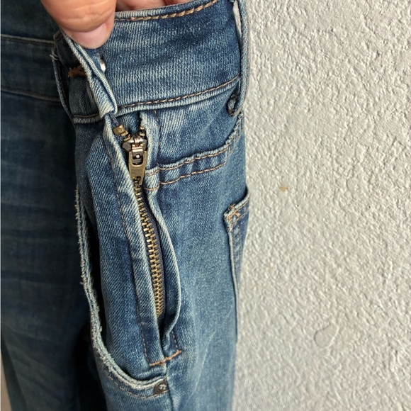 Free People Brady Medium Light Wash Denim Suspender Overalls 27 - Picture 8 of 16